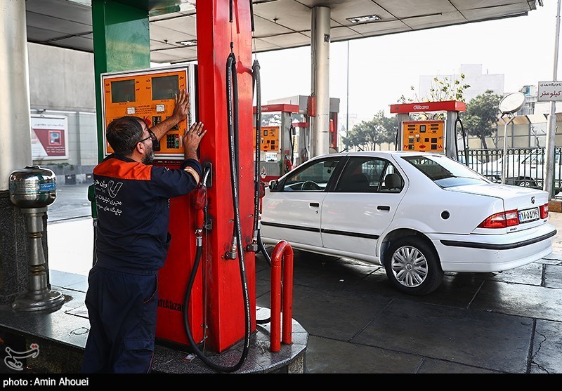 کاهش سهمیه بنزین آزاد به ۱۰۰ لیتر/سهمیه ۶۰ لیتری تغییری نکرد