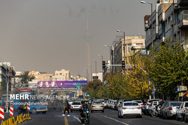 هوای تهران در مرز آلودگی