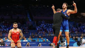 قاتل سریالی در جهانی کشتی!